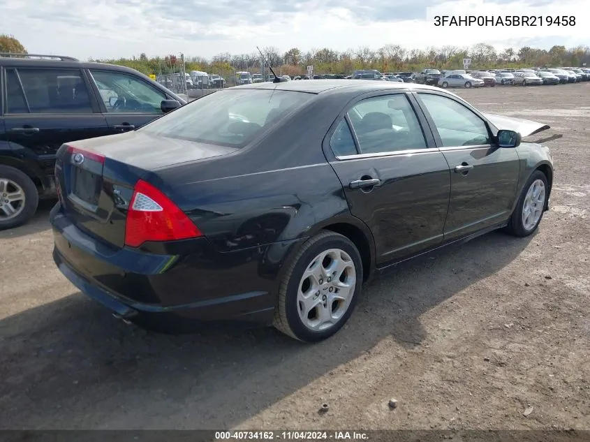 2011 Ford Fusion Se VIN: 3FAHP0HA5BR219458 Lot: 40734162