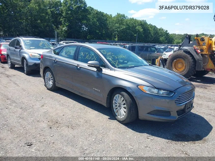 2013 Ford Fusion Hybrid Se VIN: 3FA6P0LU7DR379028 Lot: 40161148