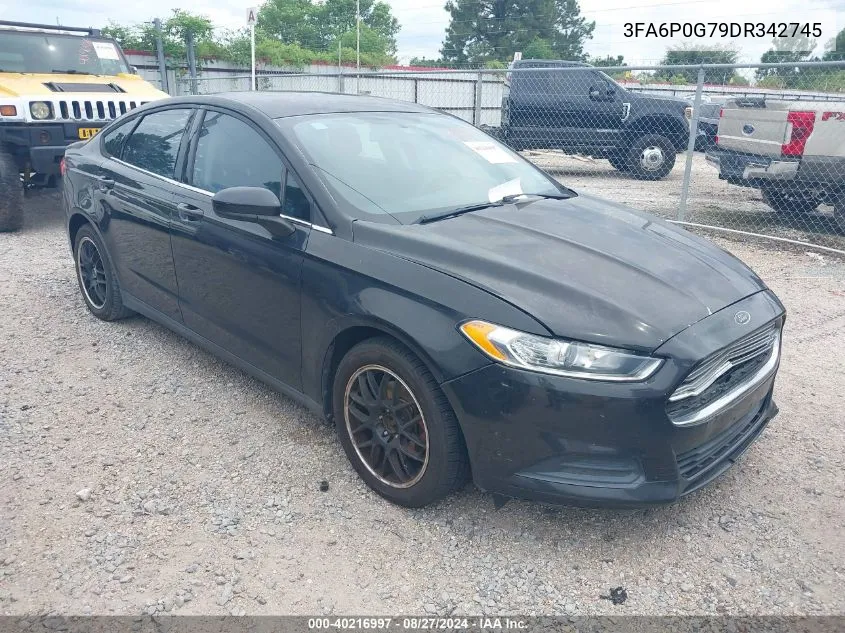 2013 Ford Fusion S VIN: 3FA6P0G79DR342745 Lot: 40216997