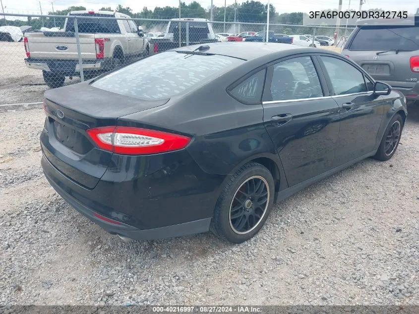 2013 Ford Fusion S VIN: 3FA6P0G79DR342745 Lot: 40216997