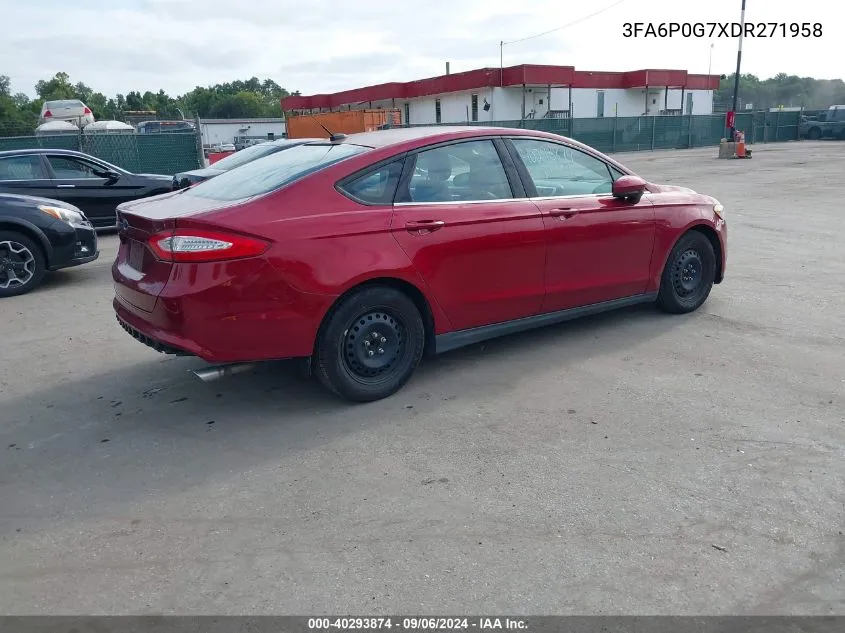 2013 Ford Fusion S VIN: 3FA6P0G7XDR271958 Lot: 40293874