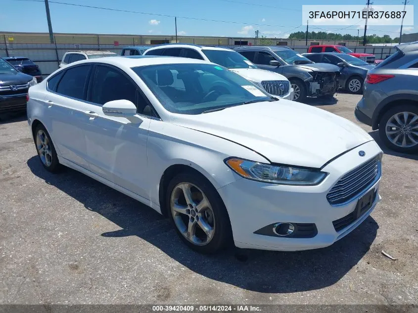 2014 Ford Fusion Se VIN: 3FA6P0H71ER376887 Lot: 39420409