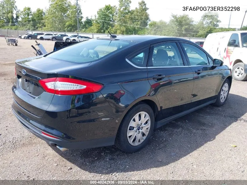 2014 Ford Fusion S VIN: 3FA6P0G73ER352298 Lot: 40242936