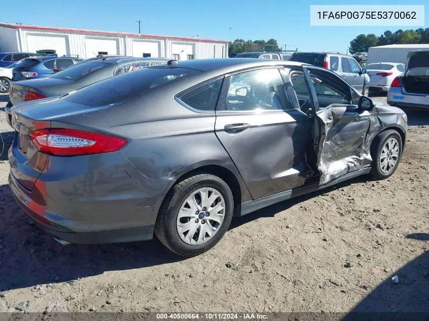 2014 Ford Fusion S VIN: 1FA6P0G75E5370062 Lot: 40580664