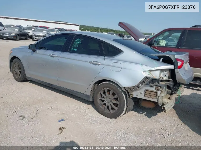 2015 Ford Fusion S VIN: 3FA6P0G7XFR123876 Lot: 40313163