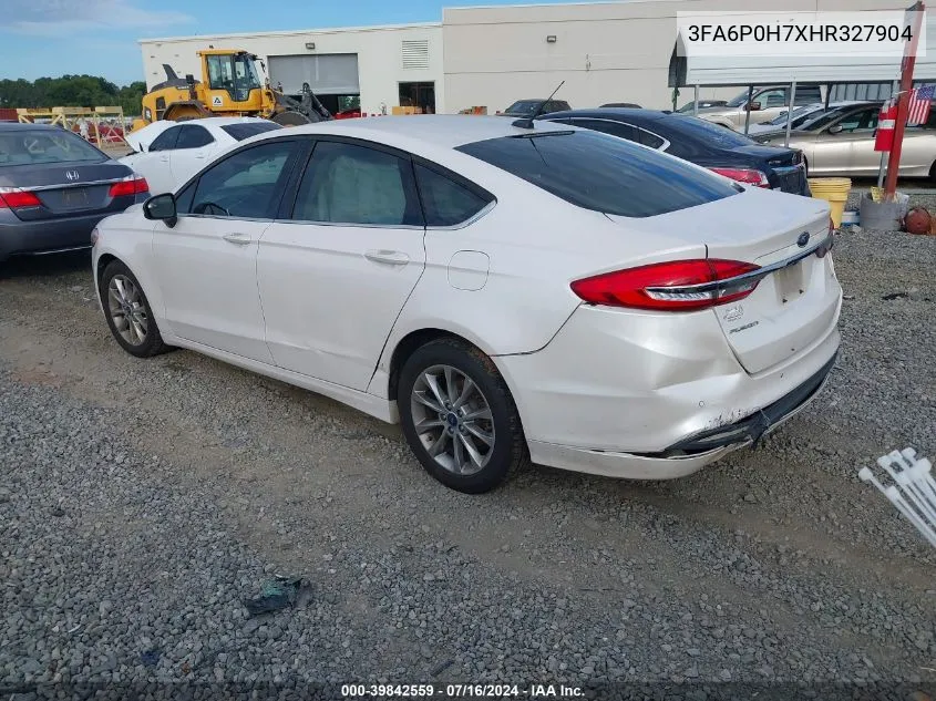 3FA6P0H7XHR327904 2017 Ford Fusion Se