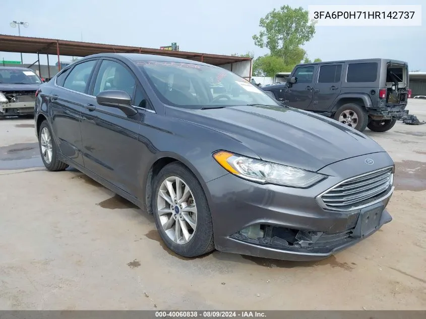 3FA6P0H71HR142737 2017 Ford Fusion Se