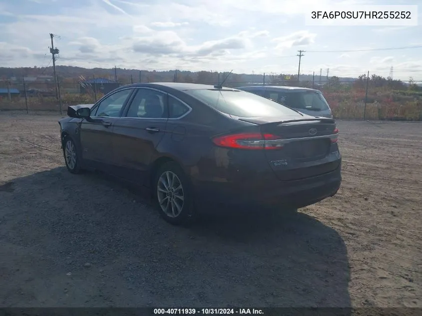 2017 Ford Fusion Energi Titanium VIN: 3FA6P0SU7HR255252 Lot: 40711939