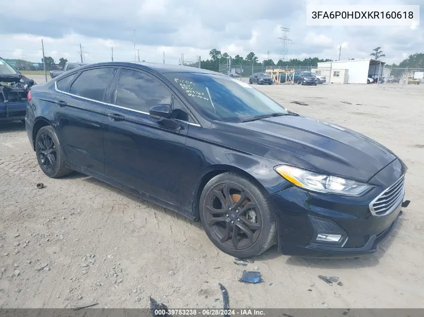 3FA6P0HDXKR160618 2019 Ford Fusion Se