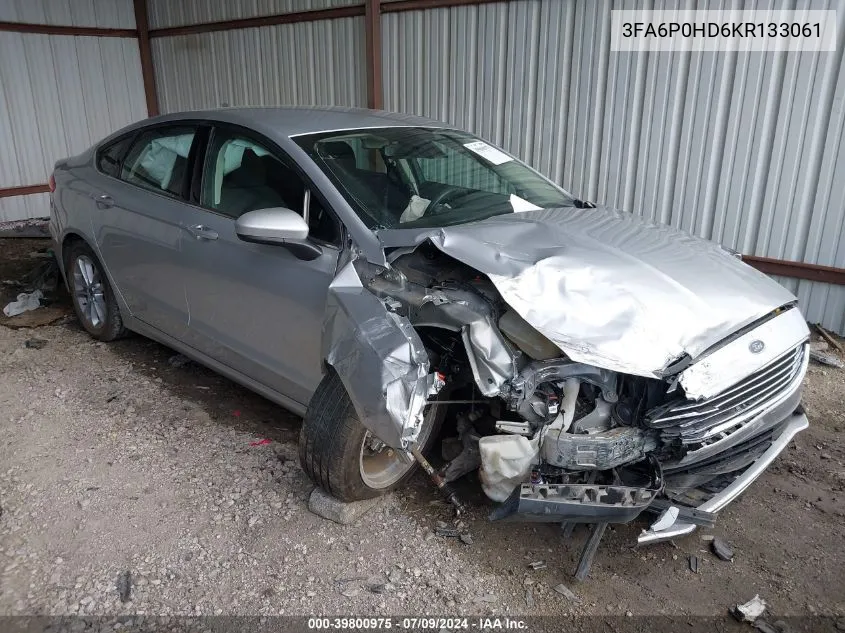 3FA6P0HD6KR133061 2019 Ford Fusion Se