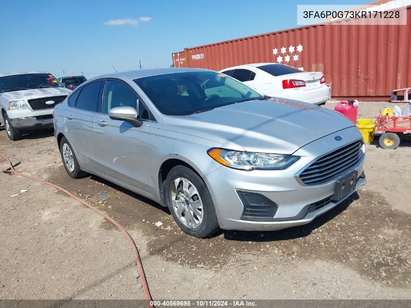 2019 Ford Fusion S VIN: 3FA6P0G73KR171228 Lot: 40569695