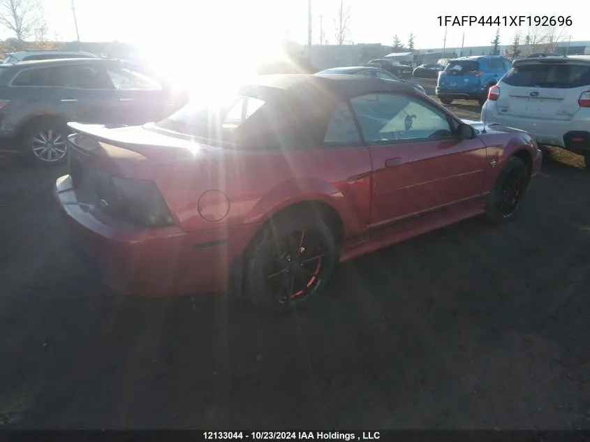 1999 Ford Mustang VIN: 1FAFP4441XF192696 Lot: 12133044