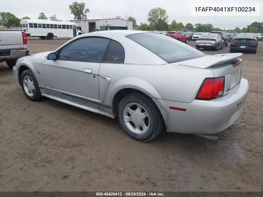 1999 Ford Mustang VIN: 1FAFP4041XF100234 Lot: 40426412