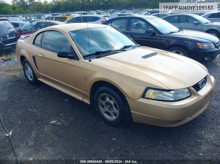 1FAFP4040YF109153 2000 Ford Mustang