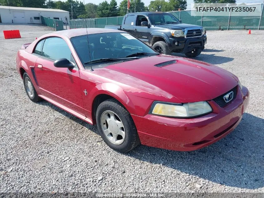 2000 Ford Mustang VIN: 1FAFP4041YF235067 Lot: 40025258