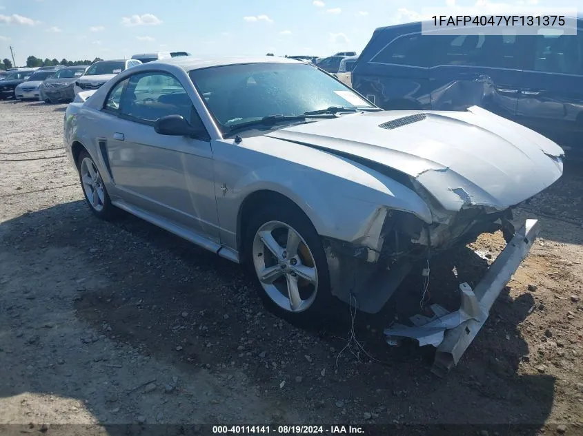 1FAFP4047YF131375 2000 Ford Mustang