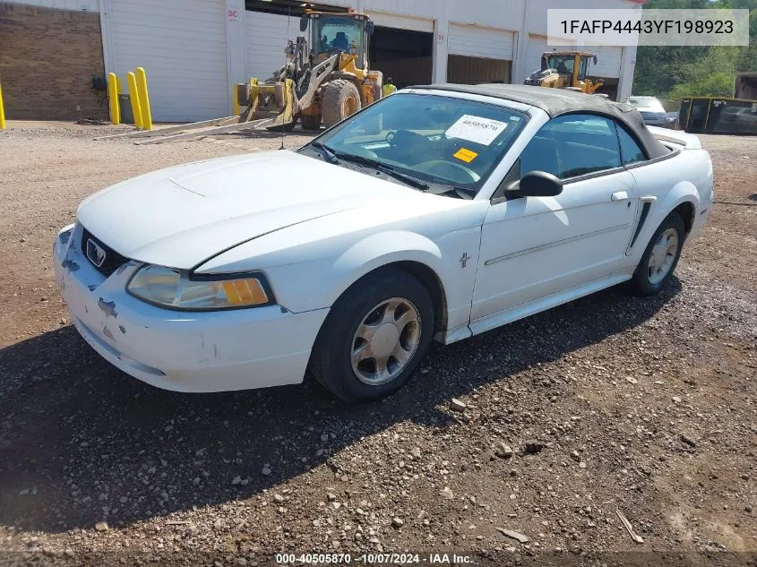 2000 Ford Mustang VIN: 1FAFP4443YF198923 Lot: 40505870