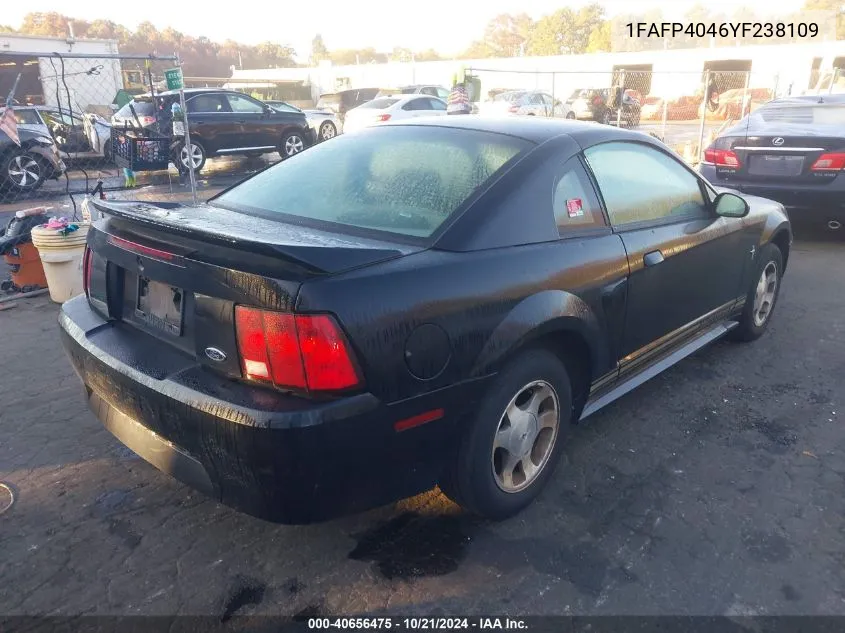 2000 Ford Mustang VIN: 1FAFP4046YF238109 Lot: 40656475