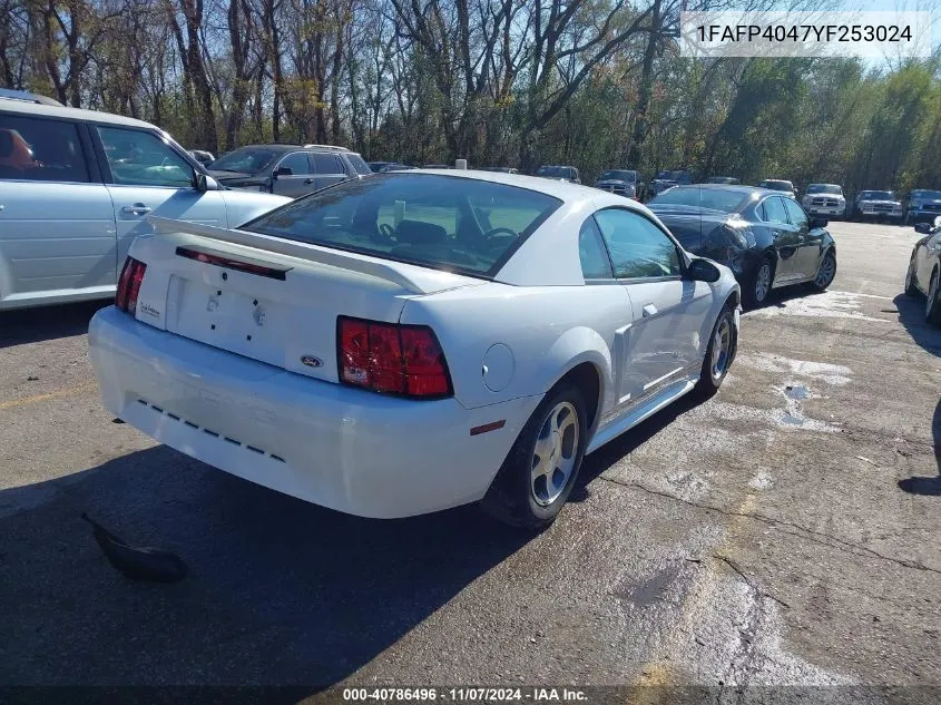 2000 Ford Mustang VIN: 1FAFP4047YF253024 Lot: 40786496