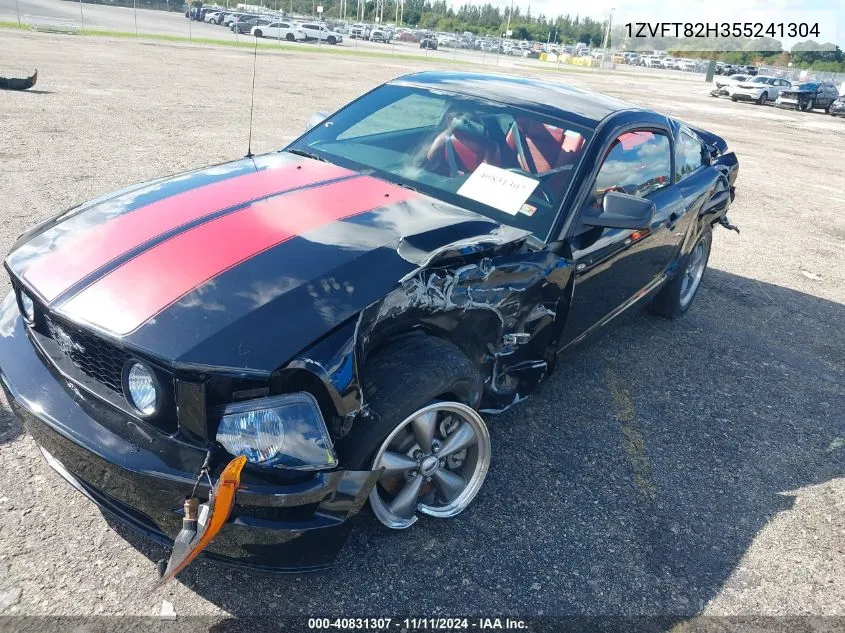 2005 Ford Mustang Gt Deluxe/Gt Premium VIN: 1ZVFT82H355241304 Lot: 40831307