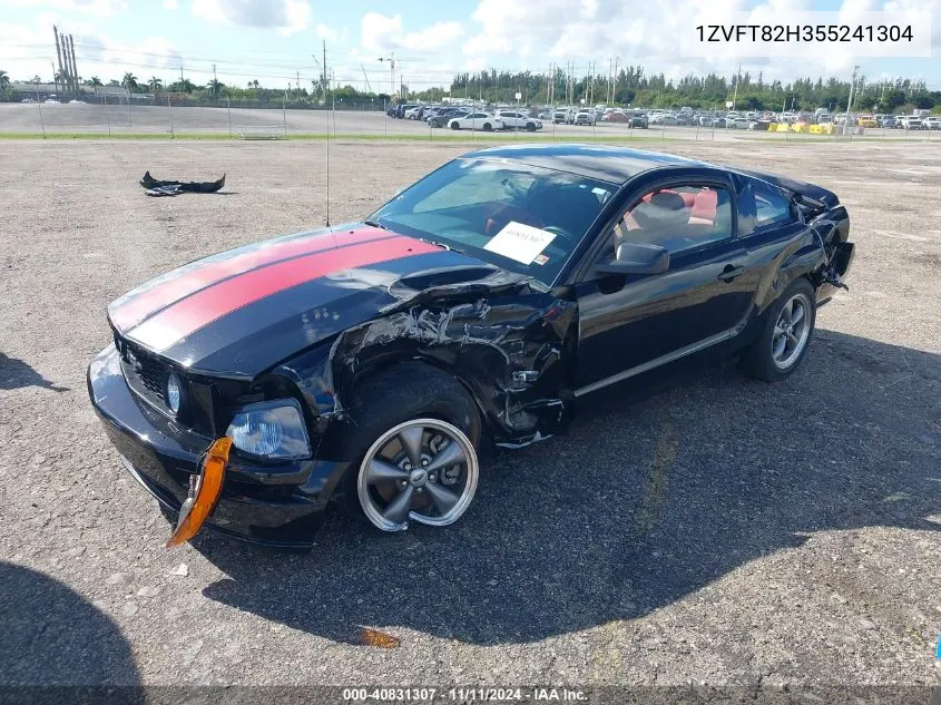 2005 Ford Mustang Gt Deluxe/Gt Premium VIN: 1ZVFT82H355241304 Lot: 40831307