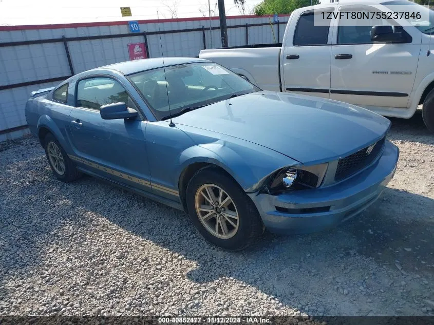 2005 Ford Mustang V6 Deluxe/V6 Premium VIN: 1ZVFT80N755237846 Lot: 40852477