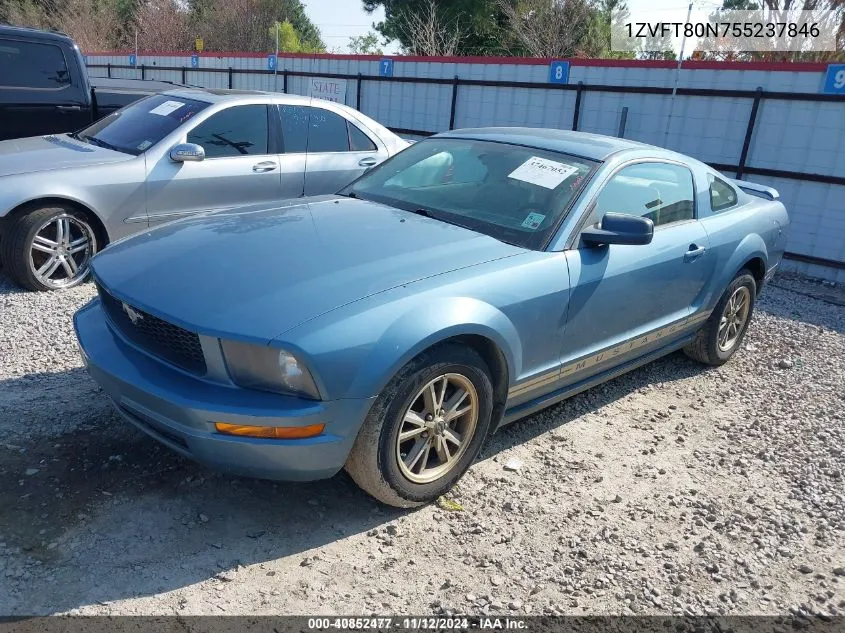 2005 Ford Mustang V6 Deluxe/V6 Premium VIN: 1ZVFT80N755237846 Lot: 40852477