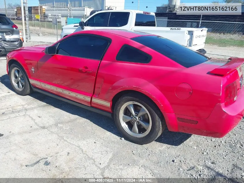 2006 Ford Mustang V6 VIN: 1ZVHT80N165162166 Lot: 40837425