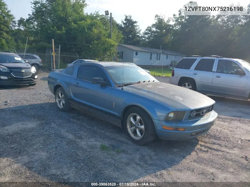 2007 Ford Mustang V6 Deluxe/V6 Premium VIN: 1ZVFT80NX75216198 Lot: 39863525