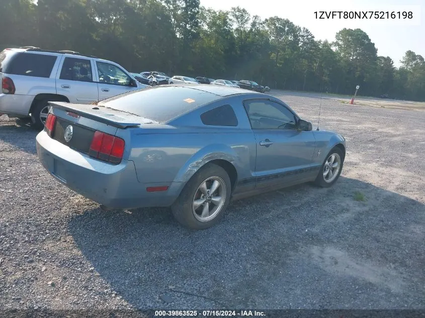 2007 Ford Mustang V6 Deluxe/V6 Premium VIN: 1ZVFT80NX75216198 Lot: 39863525