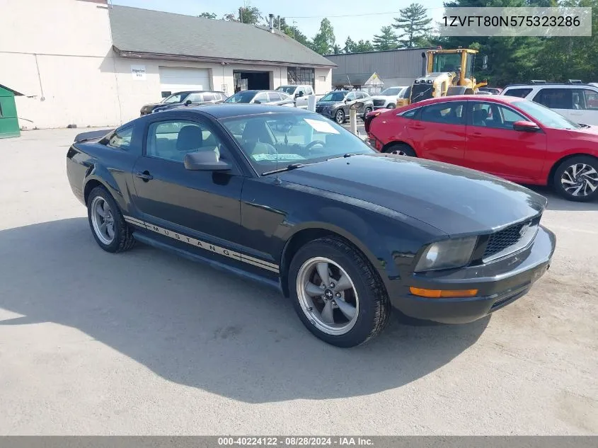 2007 Ford Mustang V6 Deluxe/V6 Premium VIN: 1ZVFT80N575323286 Lot: 40224122