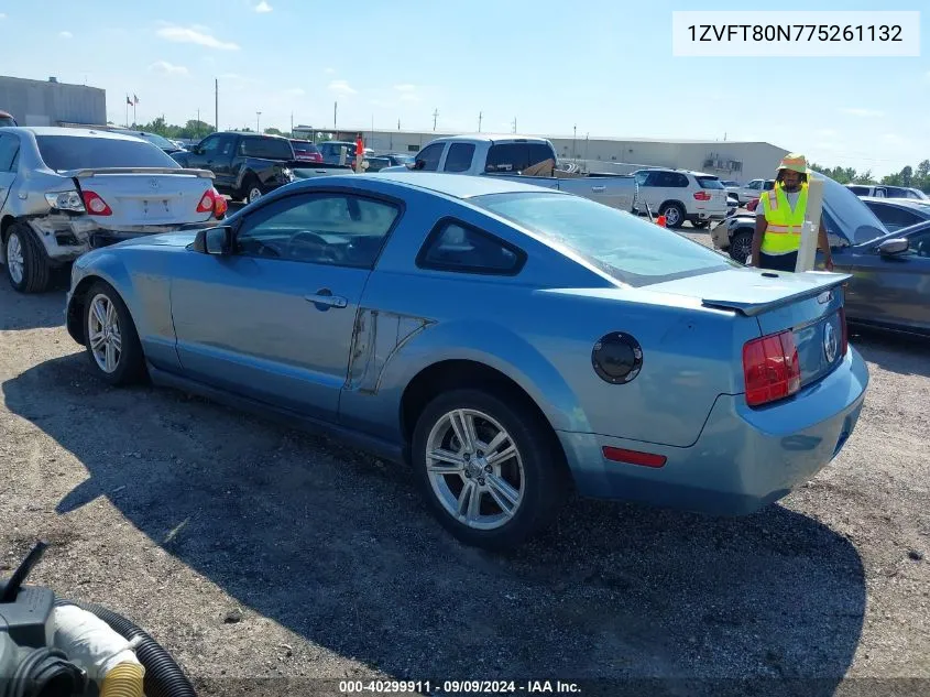 2007 Ford Mustang V6 Deluxe/V6 Premium VIN: 1ZVFT80N775261132 Lot: 40299911