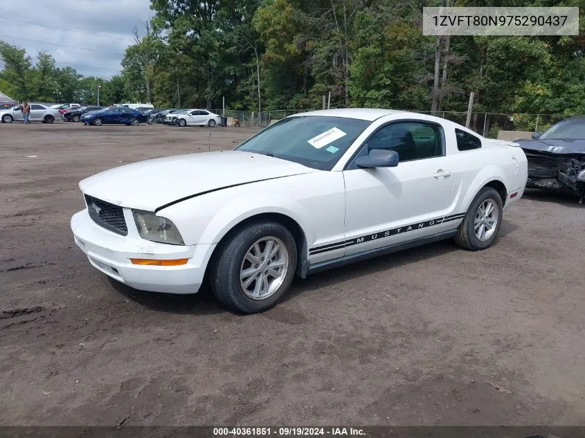 2007 Ford Mustang V6 Deluxe/V6 Premium VIN: 1ZVFT80N975290437 Lot: 40361851