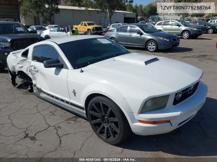 2007 Ford Mustang Deluxe/Premium VIN: 1ZVFT80N775258764 Lot: 40381243