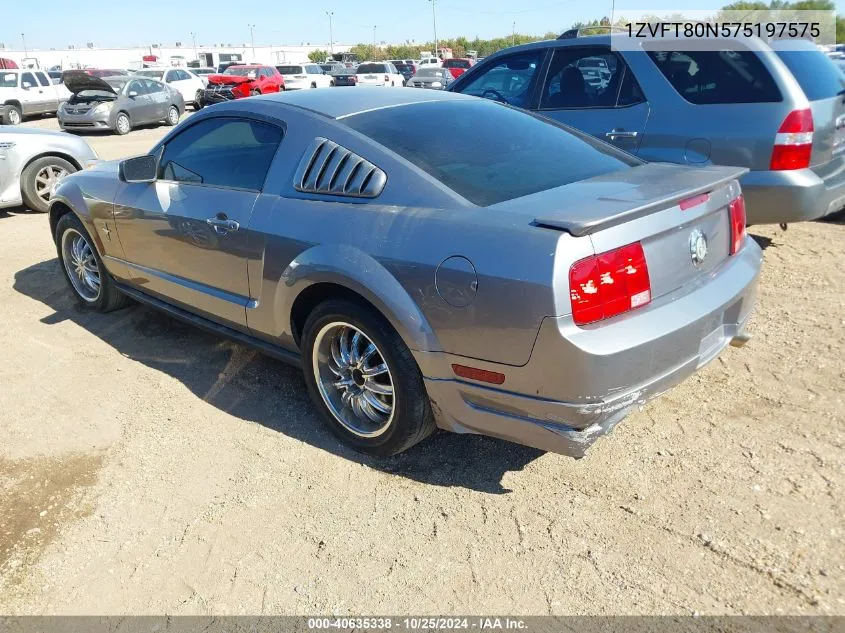 2007 Ford Mustang V6 Deluxe/V6 Premium VIN: 1ZVFT80N575197575 Lot: 40635338