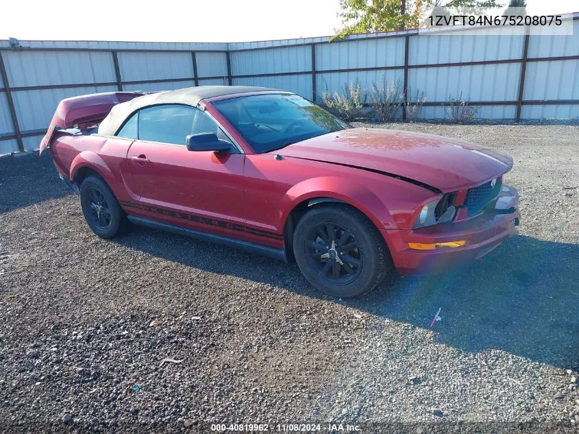 2007 Ford Mustang V6 Deluxe/V6 Premium VIN: 1ZVFT84N675208075 Lot: 40819962