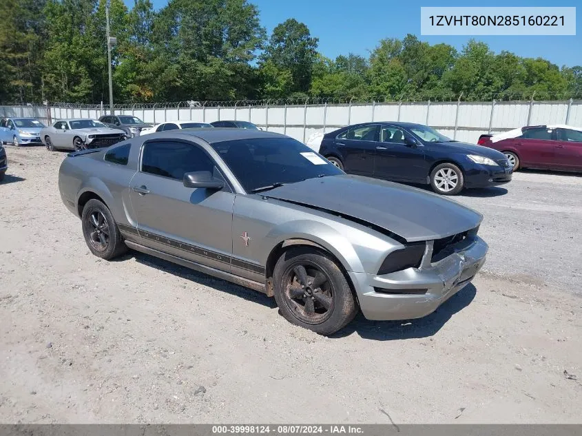 2008 Ford Mustang V6 Deluxe/V6 Premium VIN: 1ZVHT80N285160221 Lot: 39998124