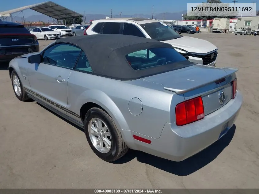 2009 Ford Mustang V6/V6 Premium VIN: 1ZVHT84N095111692 Lot: 40003139