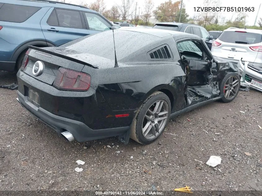 2011 Ford Mustang Gt Premium VIN: 1ZVBP8CF7B5101963 Lot: 40790143