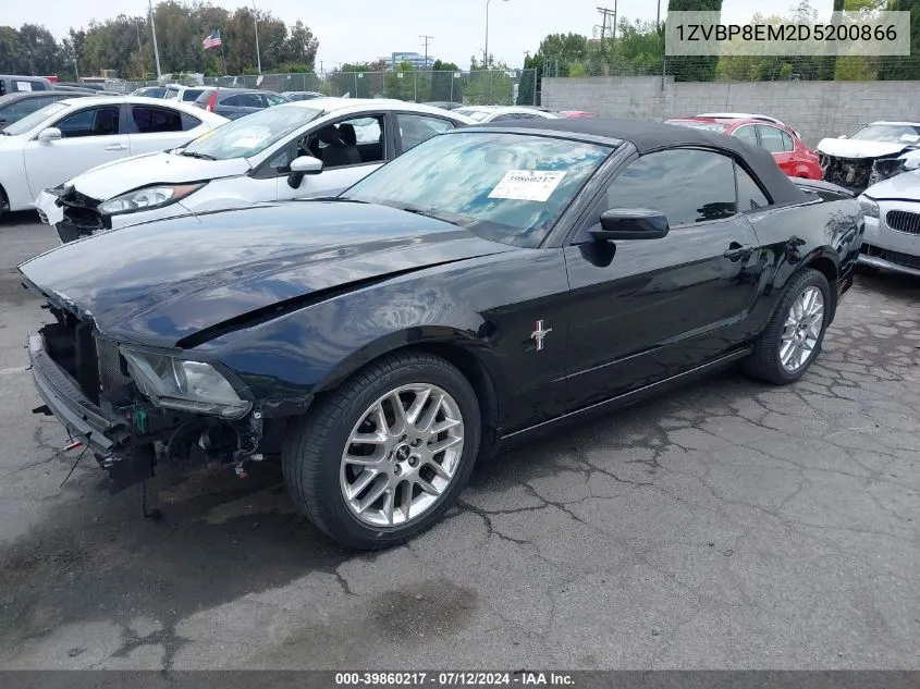 2013 Ford Mustang V6 Premium VIN: 1ZVBP8EM2D5200866 Lot: 39860217