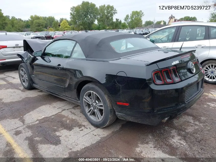 2013 Ford Mustang V6 Premium VIN: 1ZVBP8EM7D5239727 Lot: 40403501