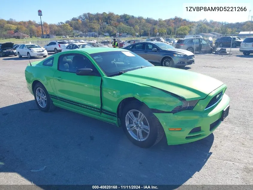 2013 Ford Mustang V6 VIN: 1ZVBP8AM9D5221266 Lot: 40820168