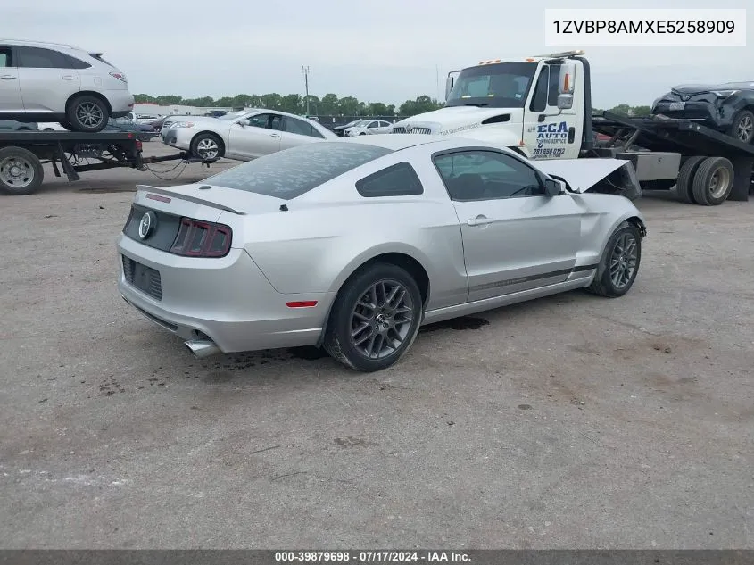 2014 Ford Mustang V6 Premium VIN: 1ZVBP8AMXE5258909 Lot: 39879698