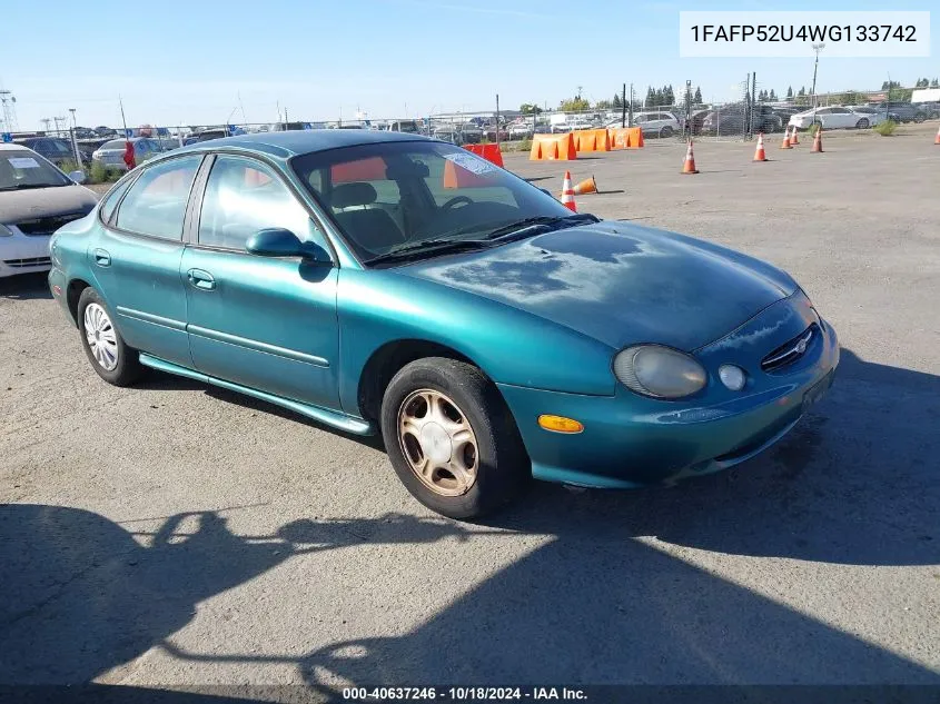 1998 Ford Taurus Lx/Se VIN: 1FAFP52U4WG133742 Lot: 40637246