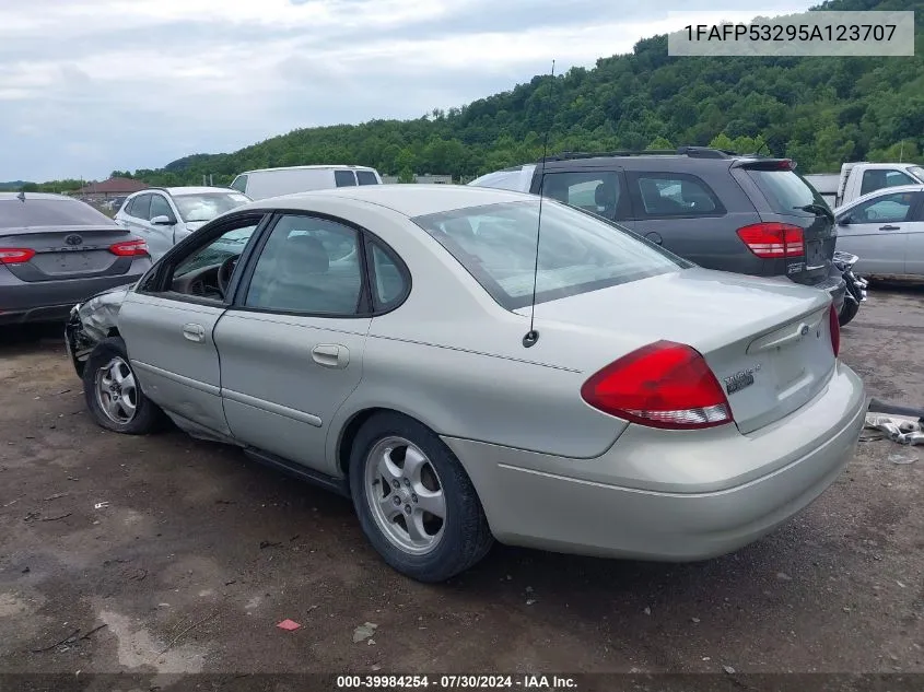 1FAFP53295A123707 2005 Ford Taurus Se