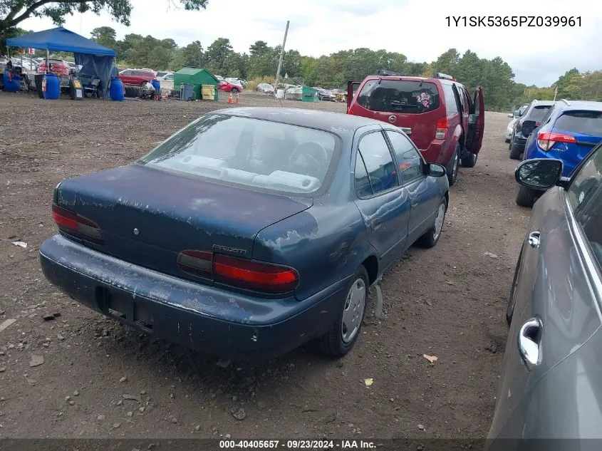 1993 Geo Prizm Lsi VIN: 1Y1SK5365PZ039961 Lot: 40405657