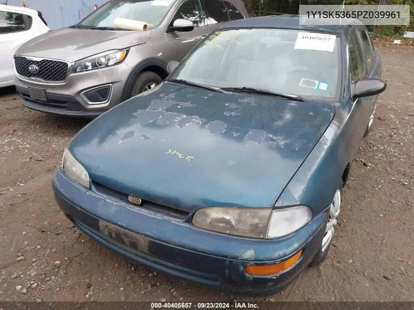 1993 Geo Prizm Lsi VIN: 1Y1SK5365PZ039961 Lot: 40405657