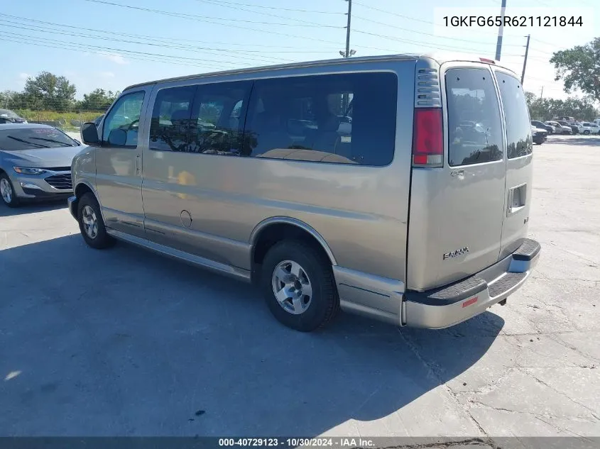 1GKFG65R621121844 2002 GMC Savana Slt