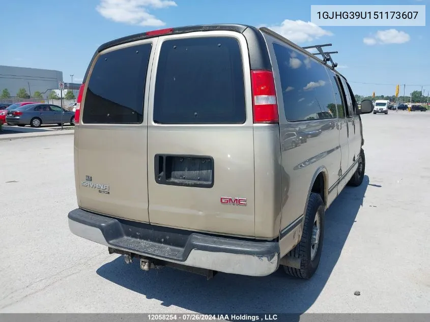 2005 GMC Savana Passenger VIN: 1GJHG39U151173607 Lot: 12058254