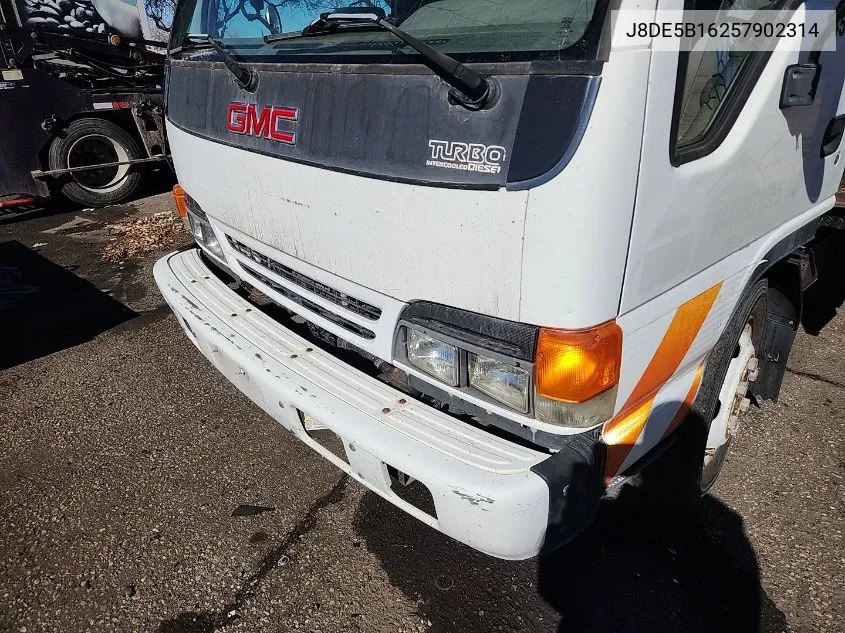 J8DE5B16257902314 2005 GMC W5500 Dsl Reg